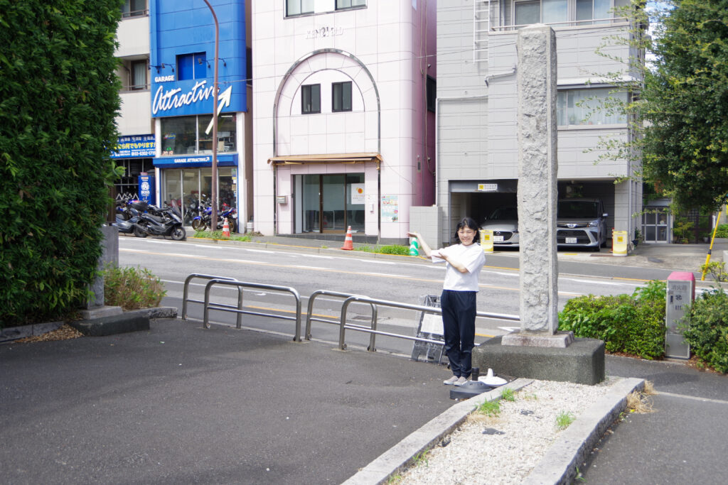 大久保通りで若松河田町方面へ向かう