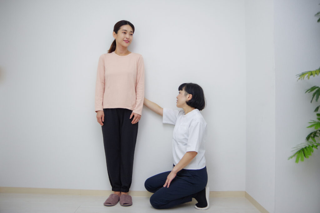 姿勢なども丁寧に見る